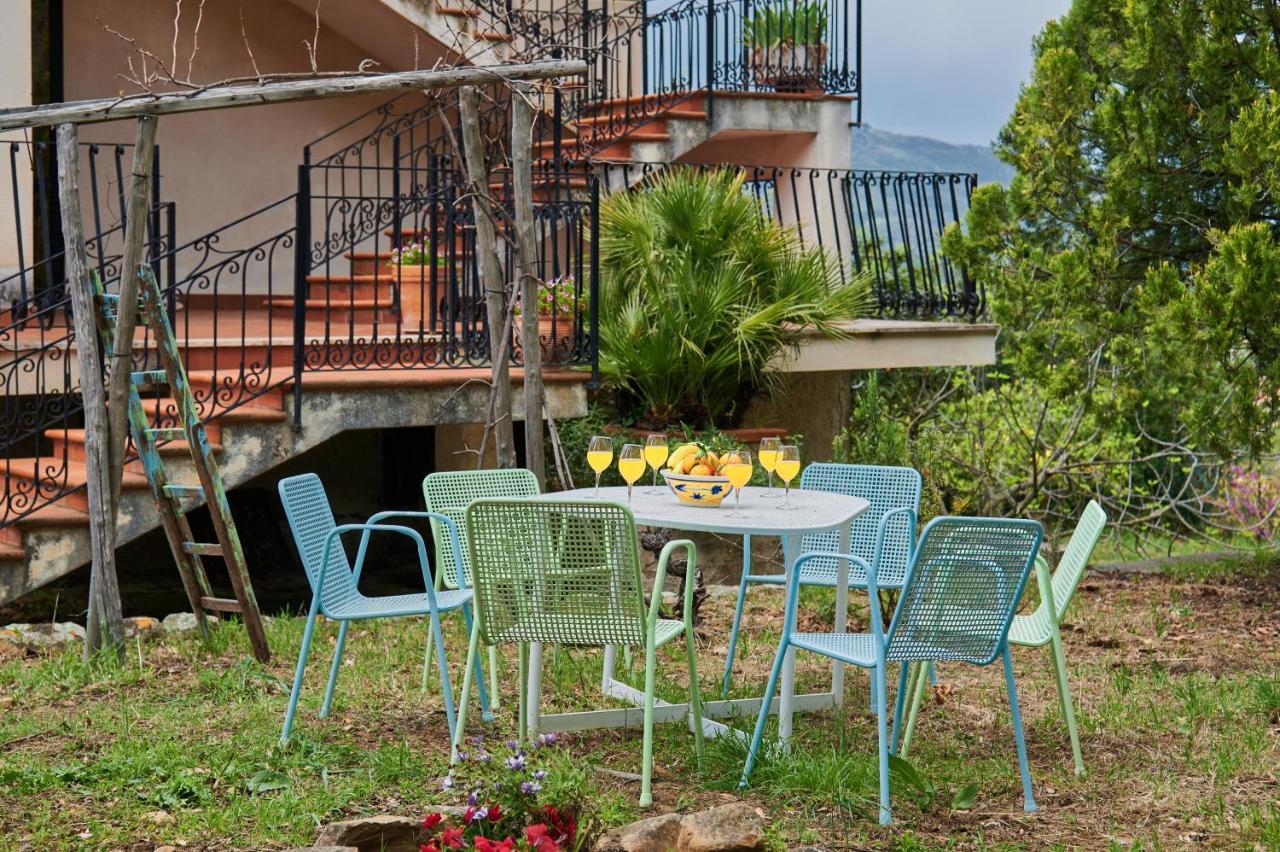 Villa Failla Castelbuono  Eksteriør billede